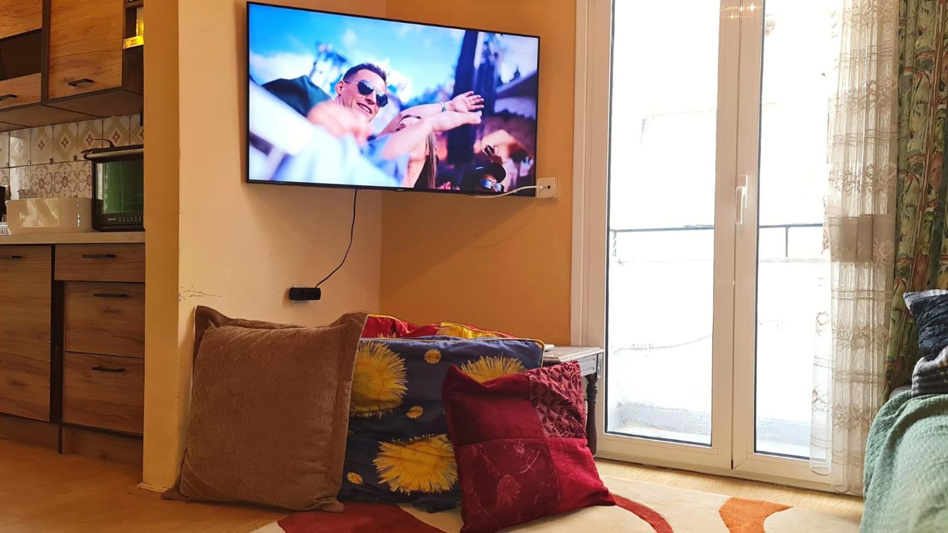 Budget And Family Friendly Center 200mbps * Thessaloniki